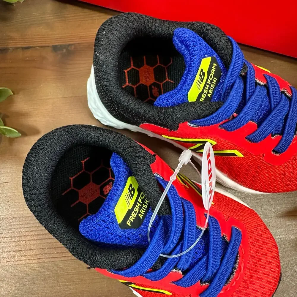 New Balance Kid's Fresh Foam‎ Arishi V2 Bungee Running Shoes Baby Size 2 Wide